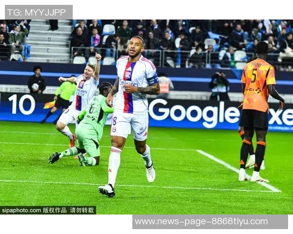 拜仁海报热身欧冠对决巴黎罗贝里小猪同框伊布小罗回忆重温 拜仁海报热身欧冠对决巴黎罗贝里小猪同框伊布小罗回忆重温